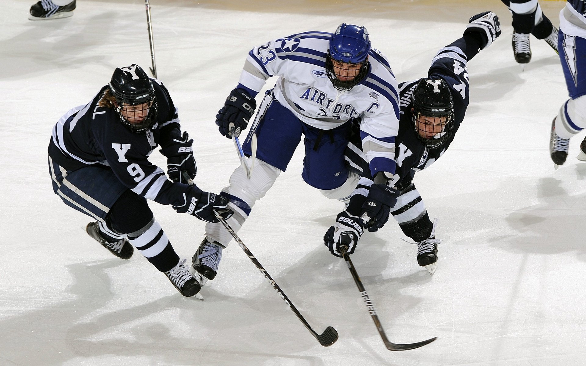 智利高原的逆袭，托尼·亚当斯如何成为阿森纳翻盘的关键先生