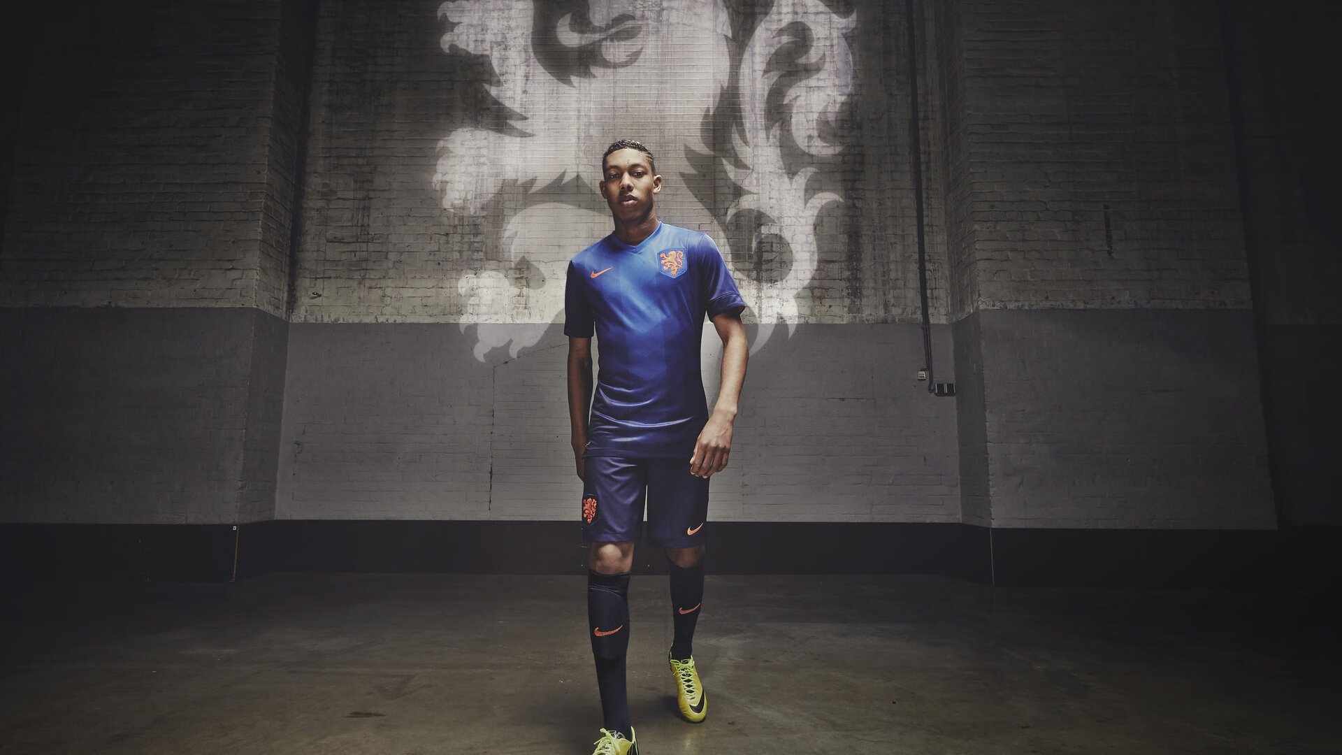 太阳升起时,布克用实力证明自己